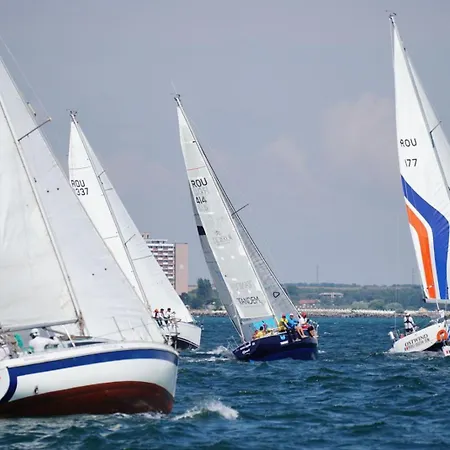 Lifeharbour リゾート Limanu