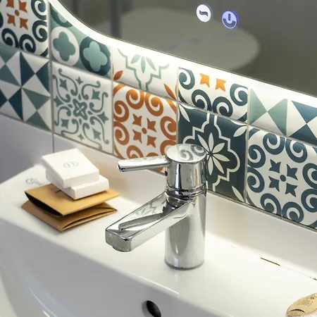 Lifeharbour Complex *