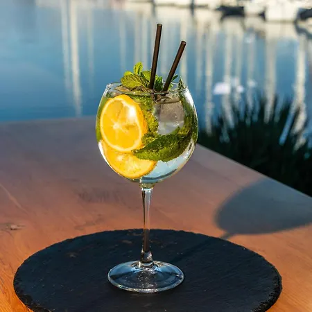 Lifeharbour Complex *