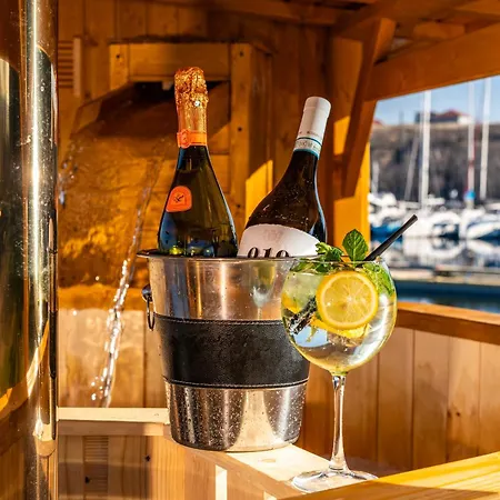 Complex Lifeharbour *